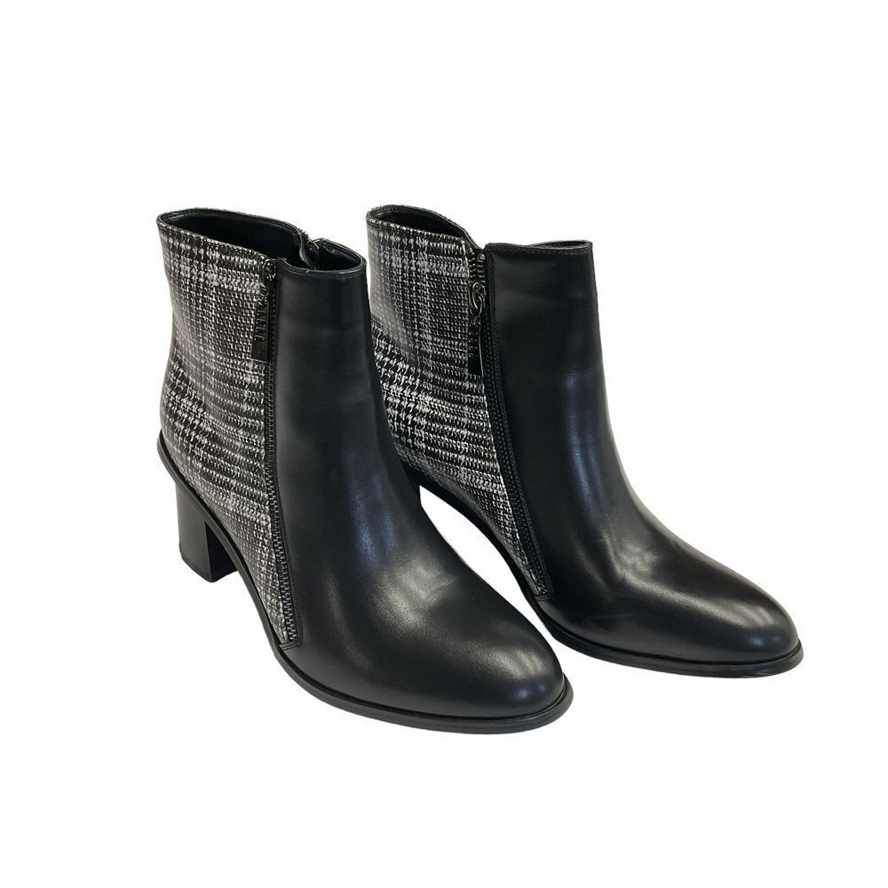 Monroe & Main Black‎ and Plaid Mid Calf Boots Womens Size 10